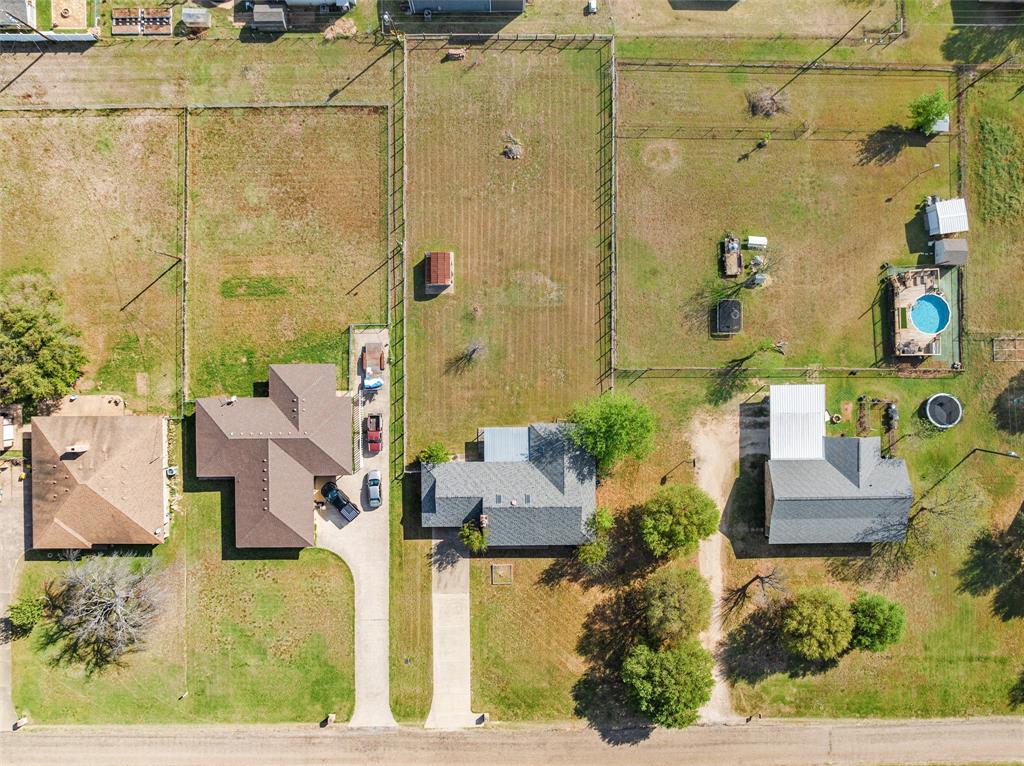 401 Quail Hollow Lane