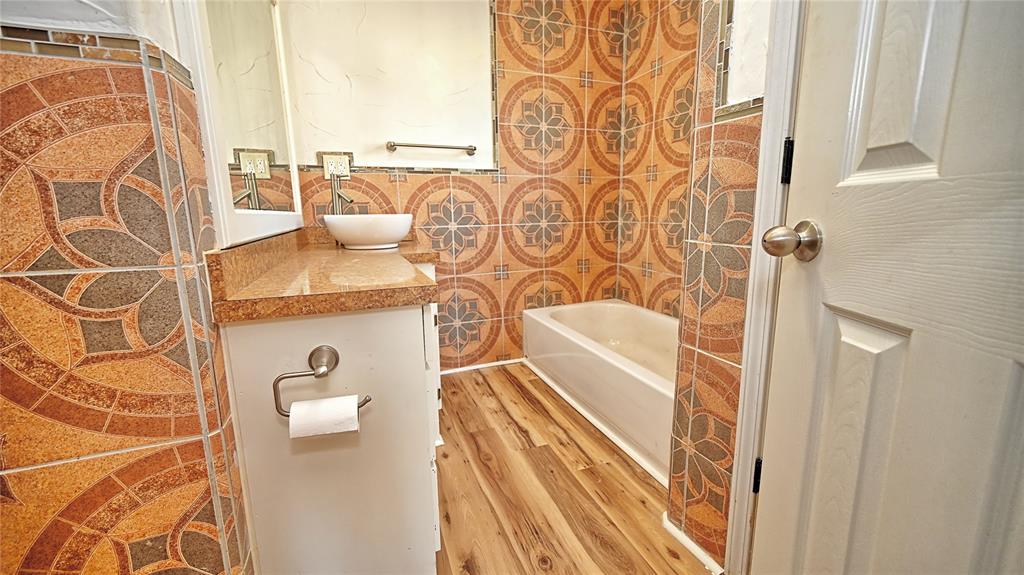 Lamb & Hulme - Residential