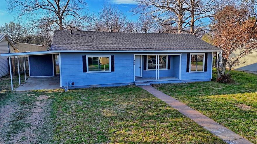 Welcome to 900 N Lamb Street in Bowie, TX — a fully remodeled 3 bedroom, 2 bath home that is as cute as it is move-in ready! Sitting just minutes from Bowie Intermediate School, this one offers convenience, comfort, and charm all wrapped into one.
Step inside to fresh paint, new texture, updated lighting, and beautiful new flooring that flows throughout the home. The living room feels bright and inviting with its new front door, updated plugs and switches, and a layout that opens seamlessly to the kitchen — perfect for gathering with friends and family.
The kitchen has been completely refreshed with new flooring, fresh paint on the walls and cabinets, a stylish new backsplash, new microwave, dishwasher, sink, updated plumbing and electrical, plus a new water hookup for an ice maker. The serving bar window creates the sweetest setup for hosting — imagine serving up tacos on game night or passing pancakes across on slow Saturday mornings.
Both bathrooms have been thoughtfully updated. The hall bath features a brand new tub and shower combo, faucet, mirror, lights, trim, flooring, exhaust fan, plugs and switches, and even a new hot water heater. The primary bath has new plumbing, light fixtures, and electrical updates. The primary bedroom also boasts new flooring, a new ceiling fan, and updated switches and plugs. Each additional bedroom has fresh paint, new flooring, and updated trim or doors.
Out back, you’ll love the brand new wooden deck — the perfect spot for grilling, sipping sweet tea, or watching kids and pups play.
This home truly gives you that fresh, clean slate feeling while keeping all the cozy character. Super cute, fully updated, and in a great location — 900 N Lamb is ready for its next chapter.