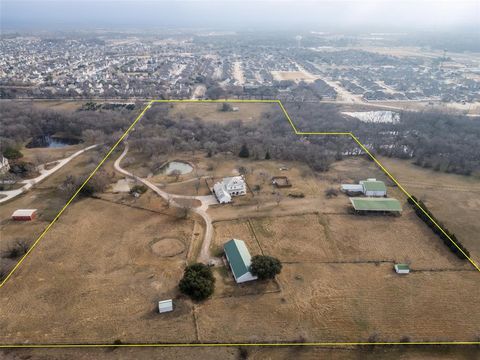 1827 Dr Sanders Road Aubrey TX 76227