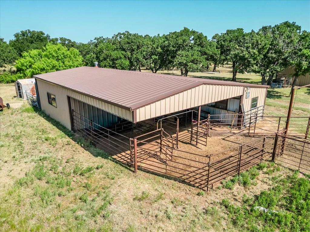 3637 Highway 281 N