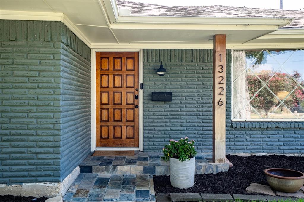 13226 Veronica Road