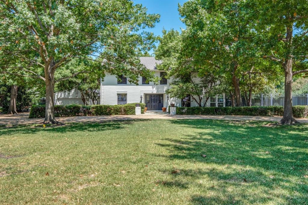 MOUSSAHURLEY - Residential Lease