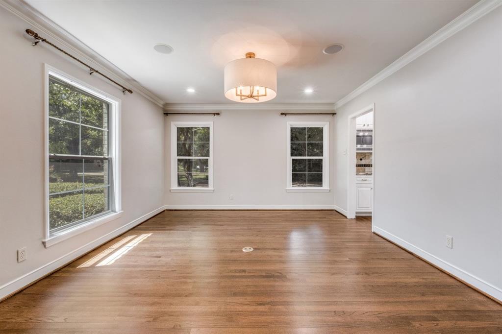 MOUSSAHURLEY - Residential Lease