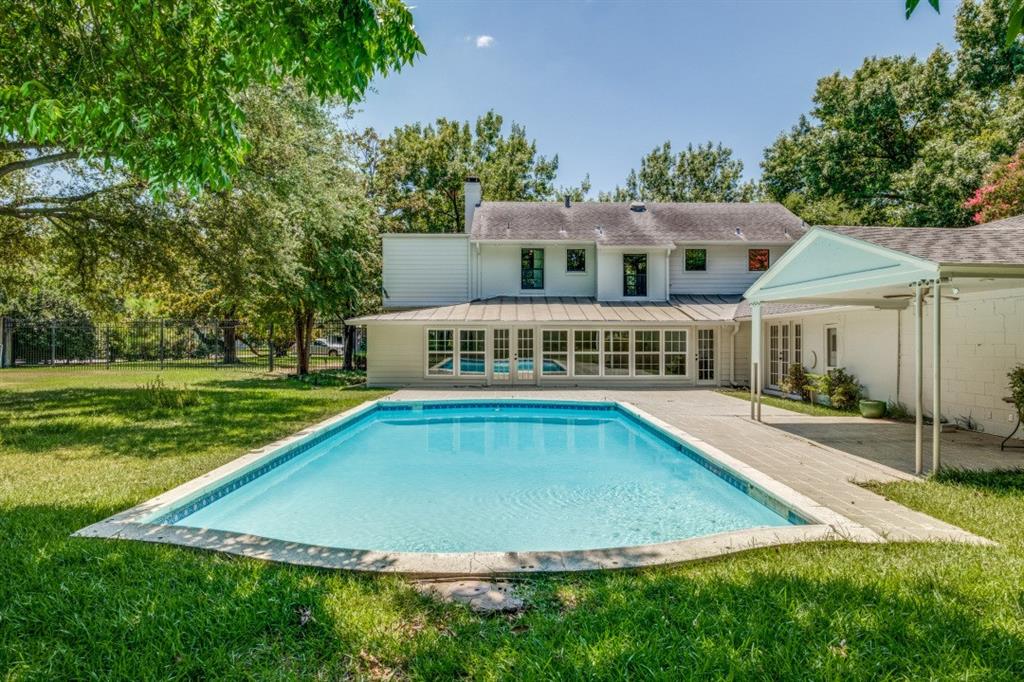 MOUSSAHURLEY - Residential Lease