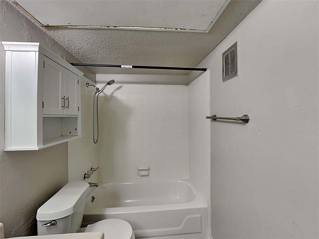 Woodhaven Condo - Residential Lease