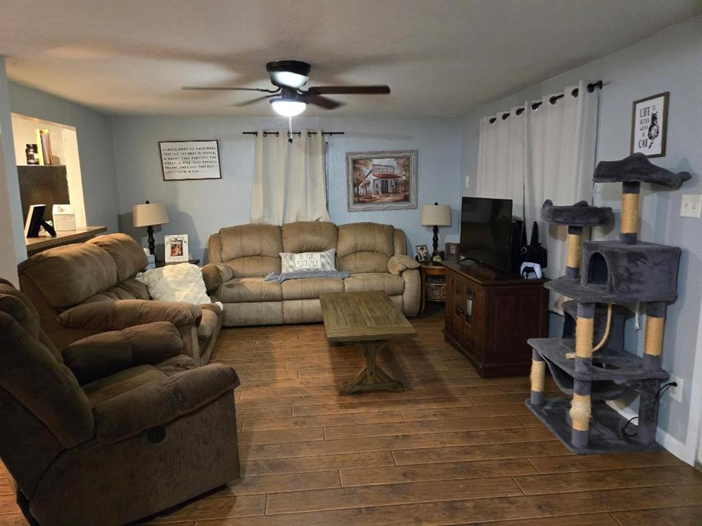 Rolling Oaks - Residential