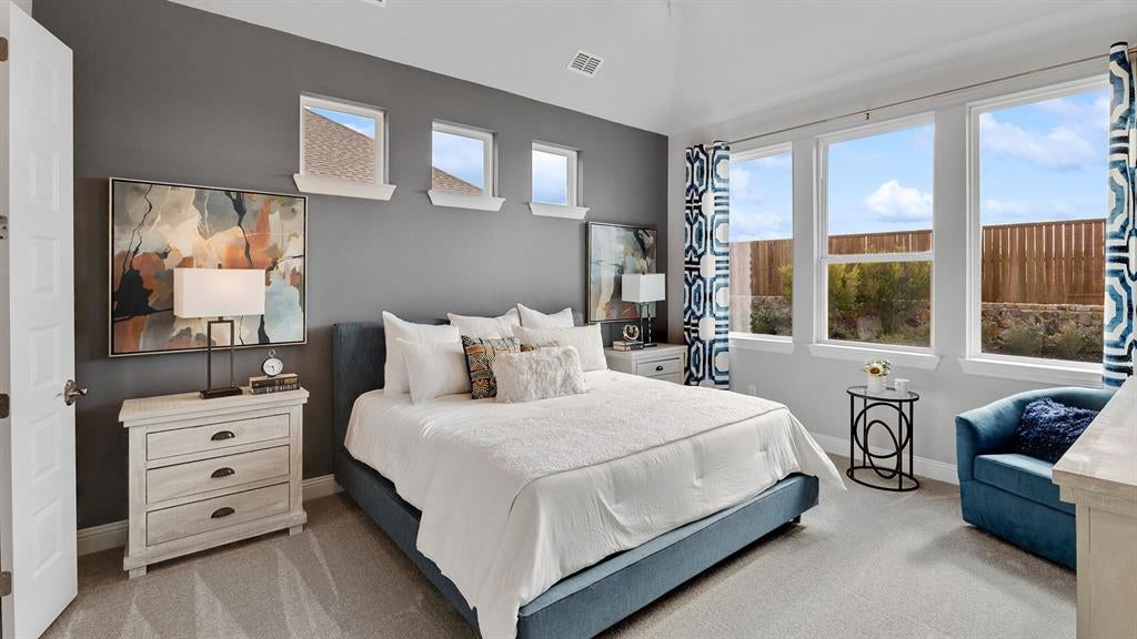 808 Longbow Drive