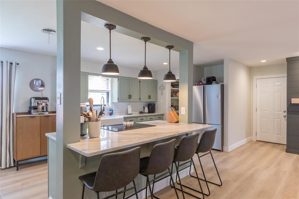 2049 Post Oak Road
