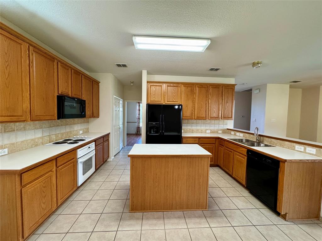 4420 Waskom Drive