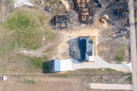 A home in Waxahachie