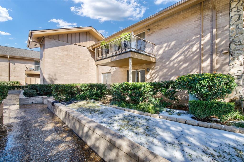 Park Central Condo - Residential