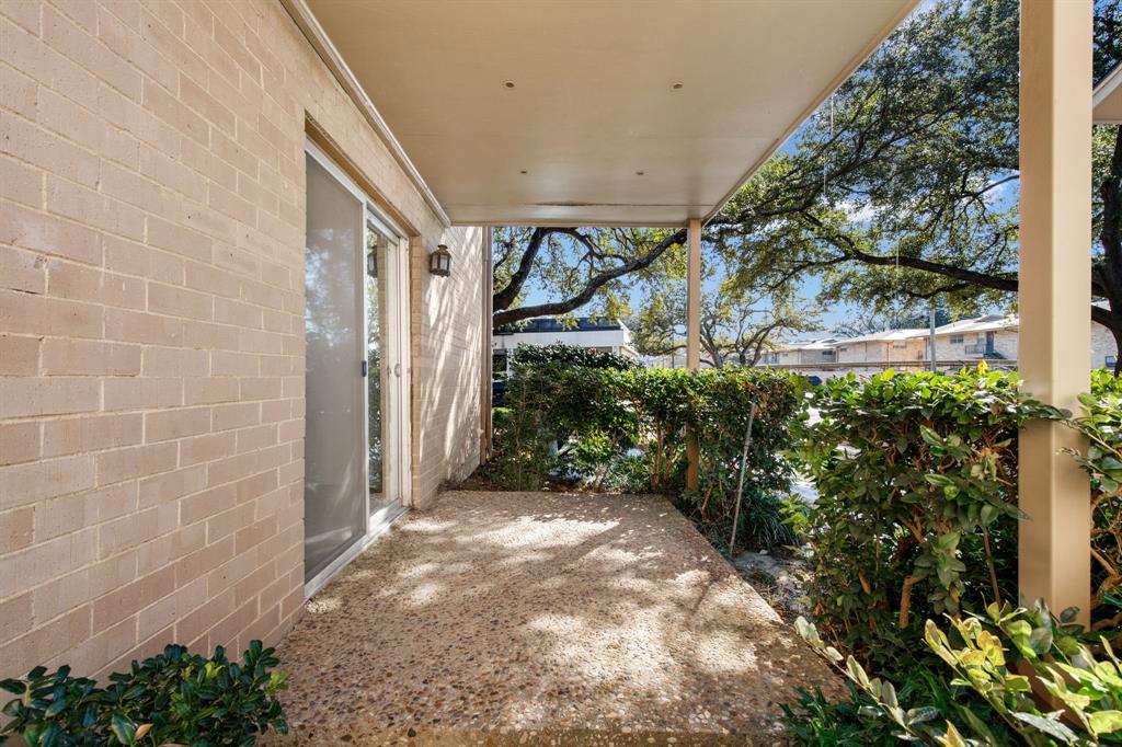 Park Central Condo - Residential