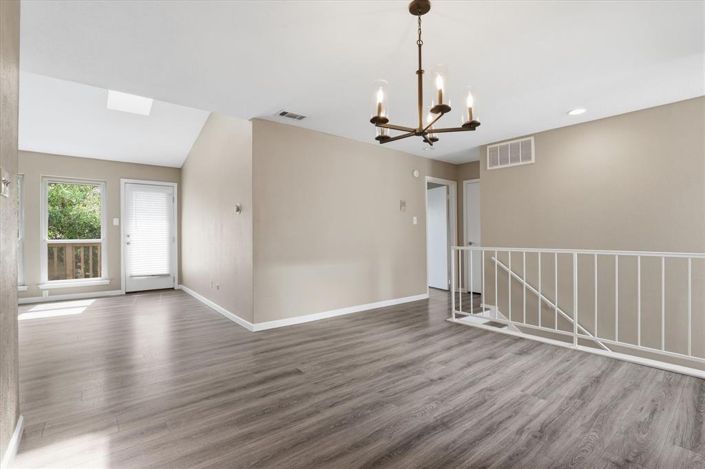 Oaks On Montfort Condos - Residential
