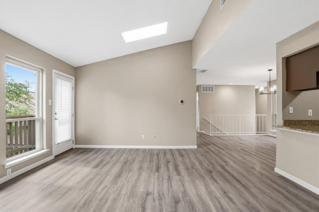Oaks On Montfort Condos - Residential