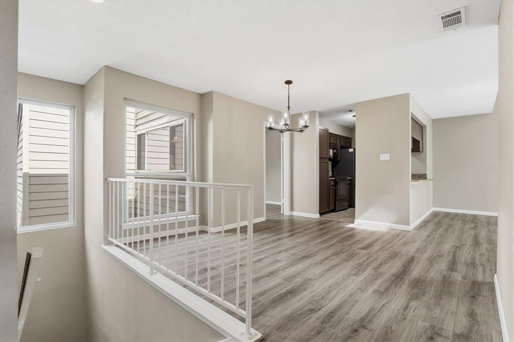 Oaks On Montfort Condos - Residential