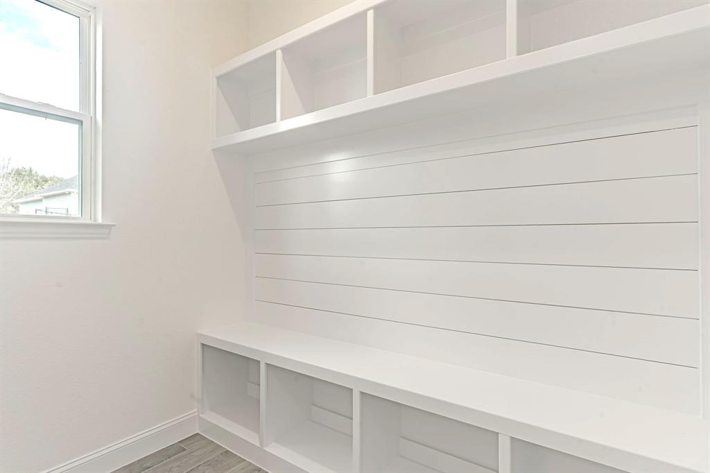 Canyon Creek V - Residential