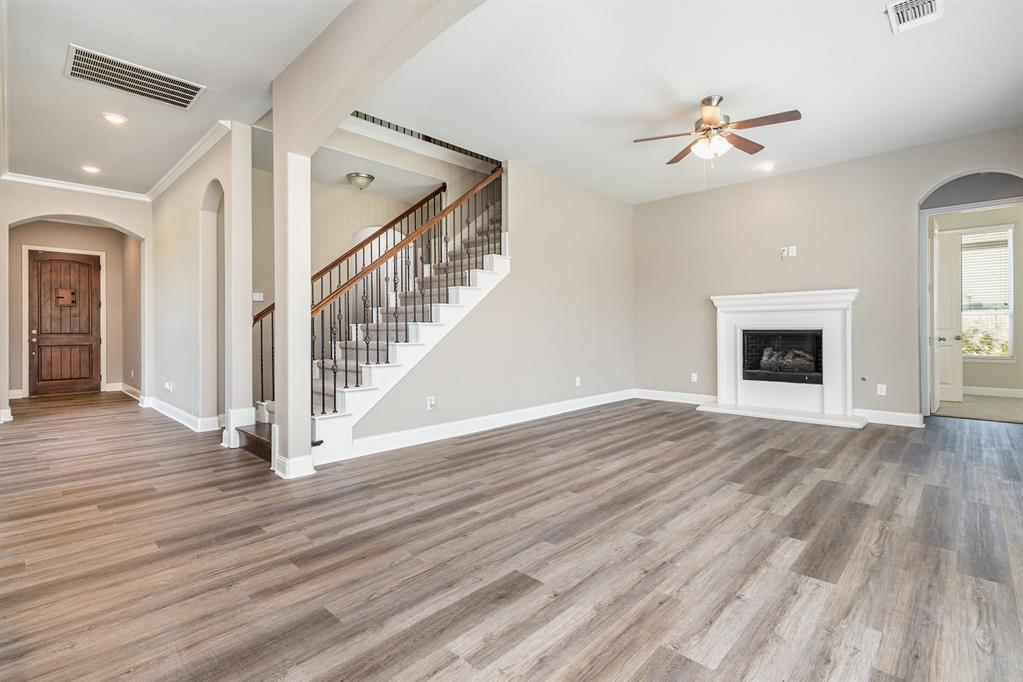 Estates Of Lakeshore Ph I The - Residential