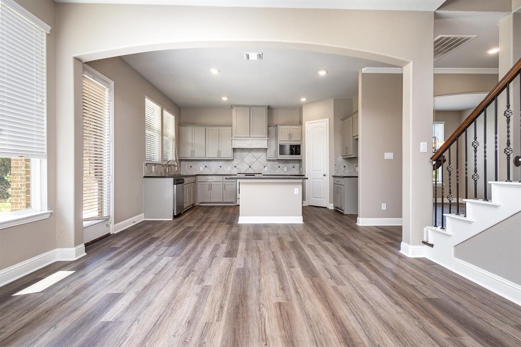 Estates Of Lakeshore Ph I The - Residential