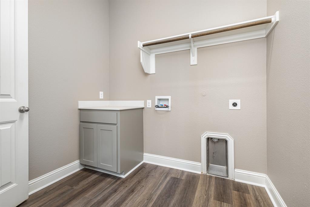 Estates Of Lakeshore Ph I The - Residential