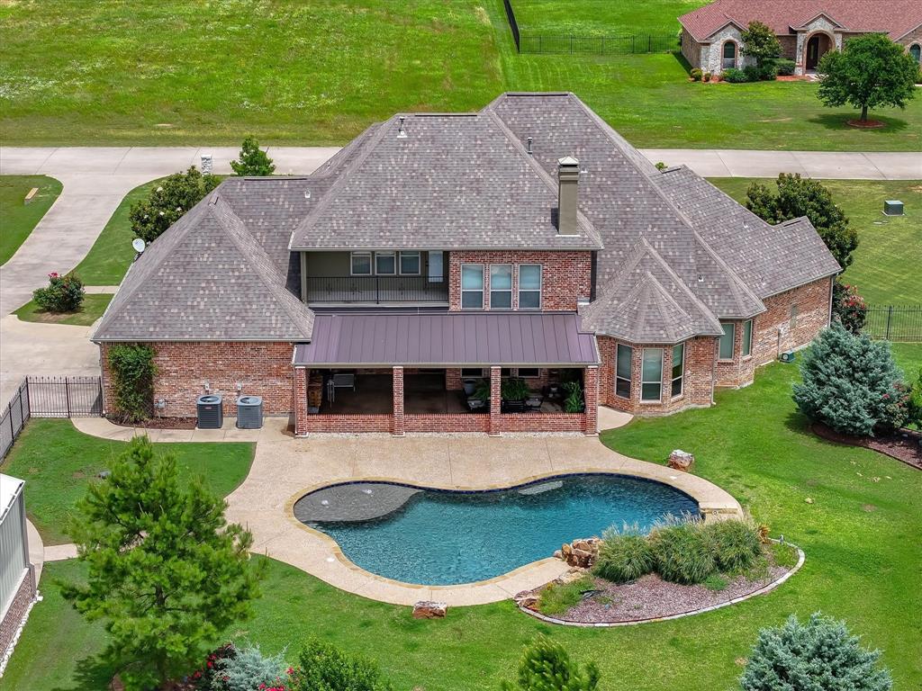 1299 Shadow Lakes Drive