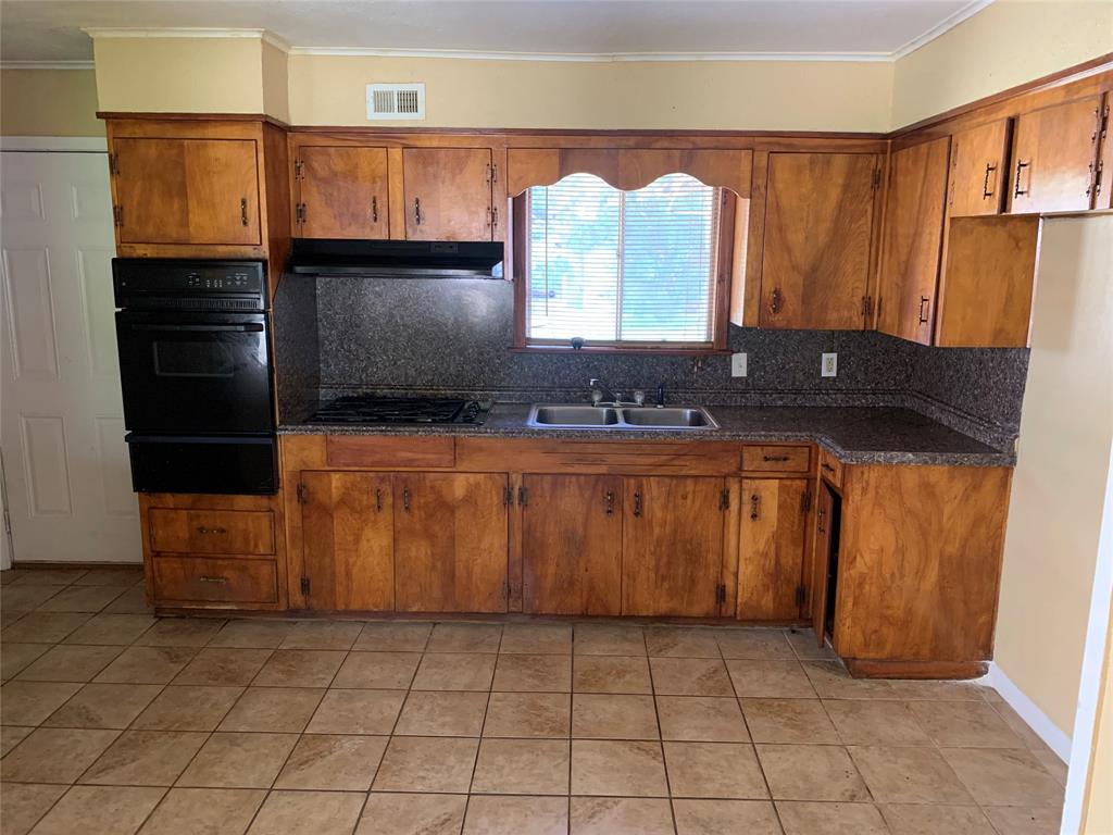 3602 Valley View Drive