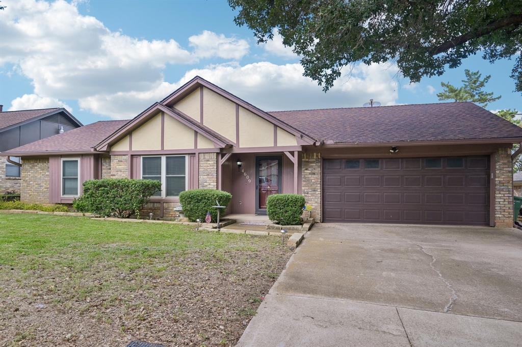 4609 Lester Drive