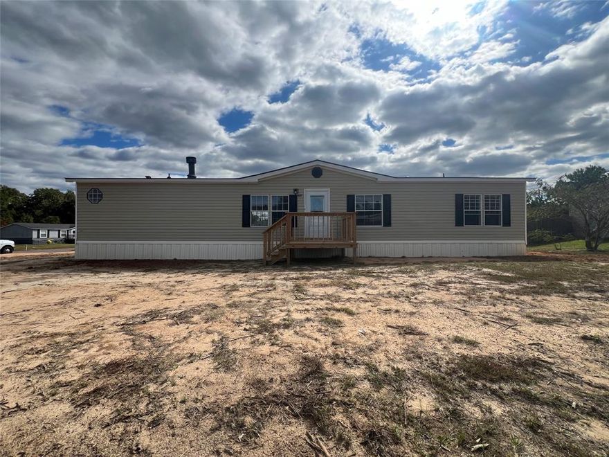 2002 Southern Energy home with a large, open layout situated on a large, corner lot in Woolworth Oaks. Enjoy the peace of the country but only minutes from town. You will love this large kitchen, perfect for holiday cooking! This home has been moved, but I do have a lender who can finance it, so reach out today to get qualified for a great home at a great price! *Owner is licensed real estate agent.