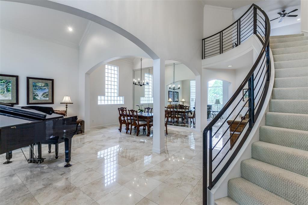 5916 Broadmoor Drive