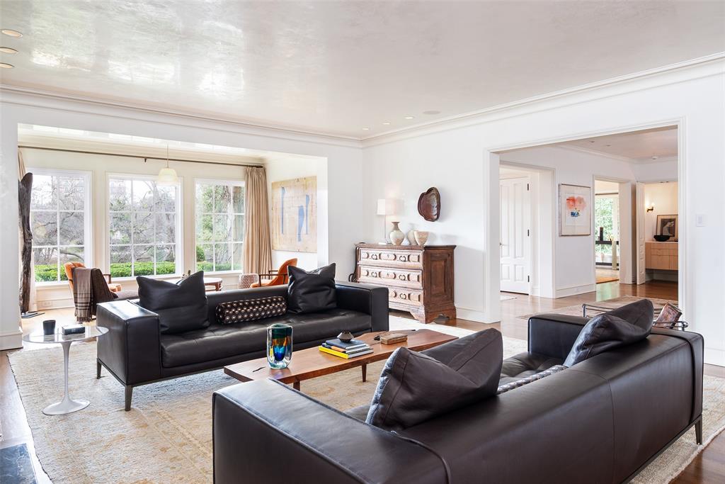 4320 Saint Johns Drive