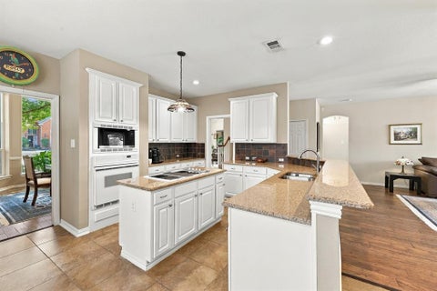 Tiny photo for 942 Village Parkway, Coppell, TX 75019 (MLS # 21390496)