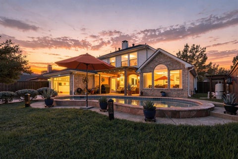 Tiny photo for 942 Village Parkway, Coppell, TX 75019 (MLS # 21390496)
