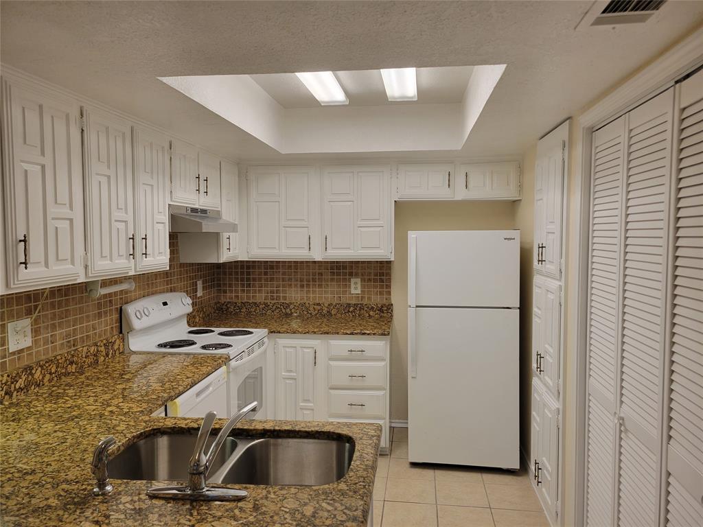 Lifescape Villas - Residential