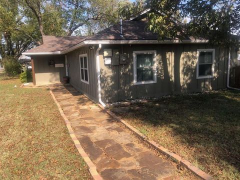 A home in Whitesboro