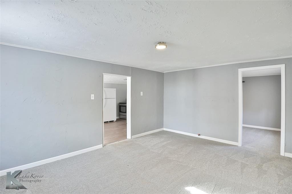 Vedas Camp Lake Stamford - Residential