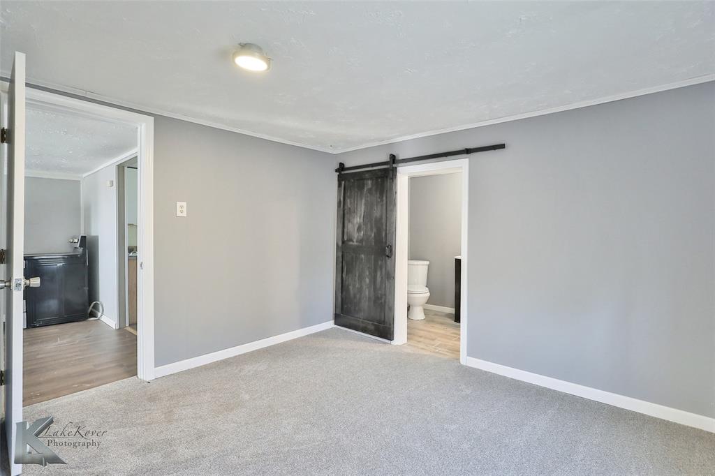 Vedas Camp Lake Stamford - Residential