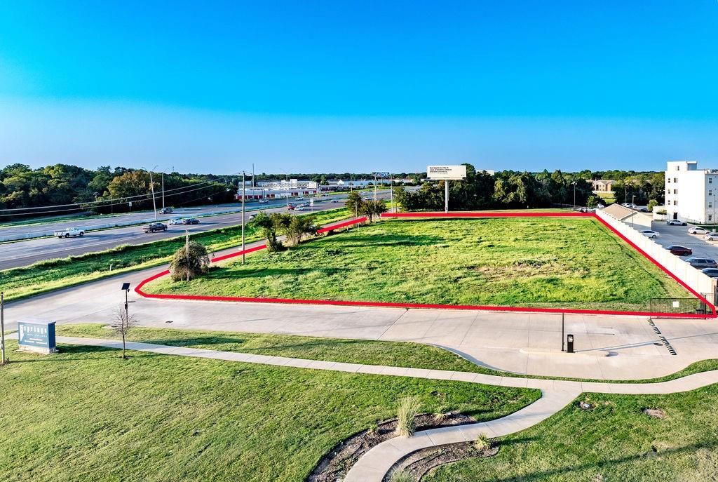 JAMES GALLETTA REPLAT - Commercial Sale