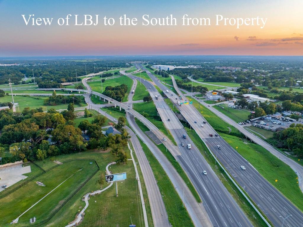 JAMES GALLETTA REPLAT - Commercial Sale