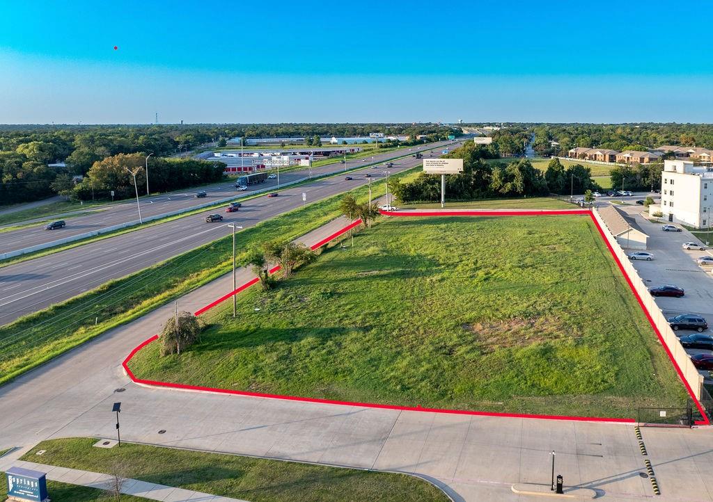 JAMES GALLETTA REPLAT - Commercial Sale