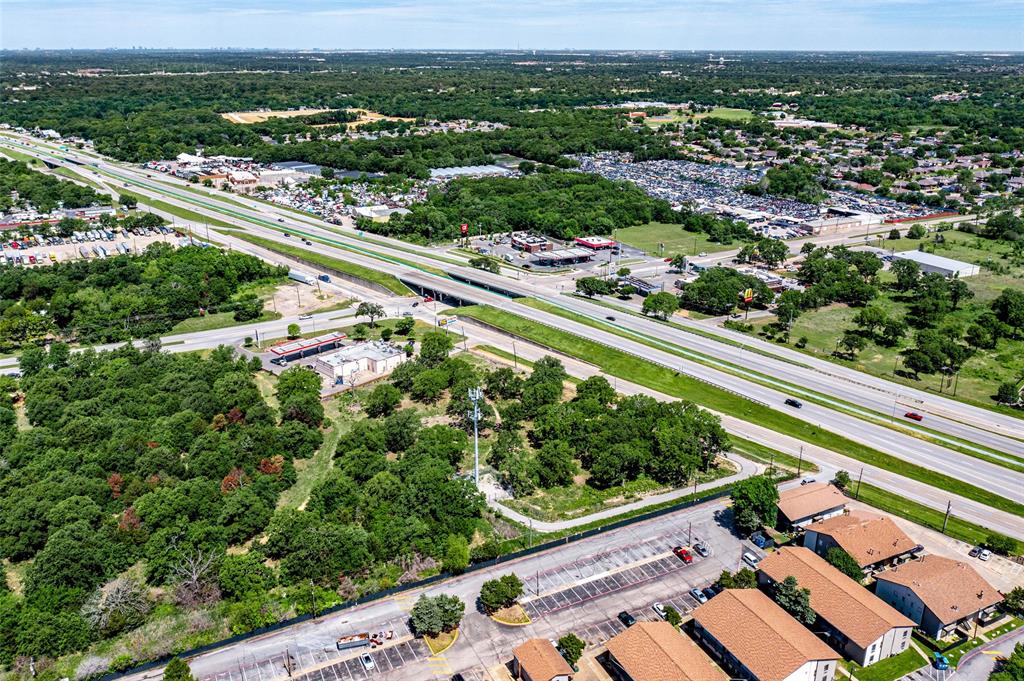 None - Commercial Lease