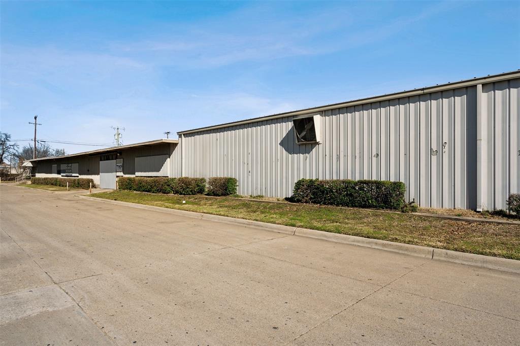 South Hemphill Heights - Commercial Lease