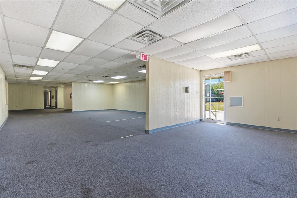 South Hemphill Heights - Commercial Lease
