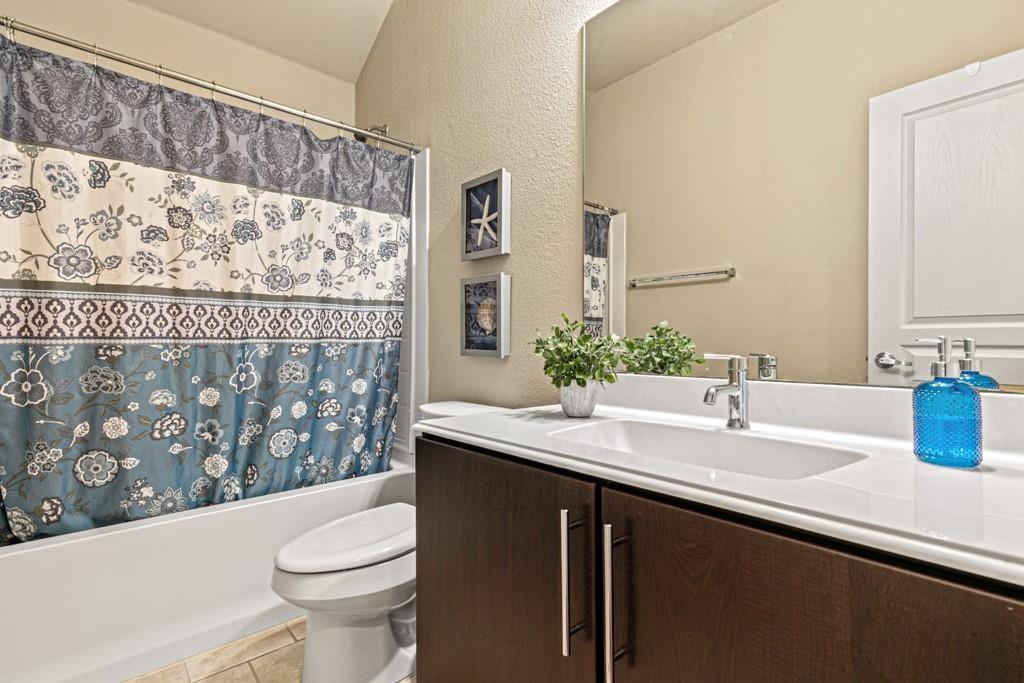 Heartland Prcl Five - Residential Lease