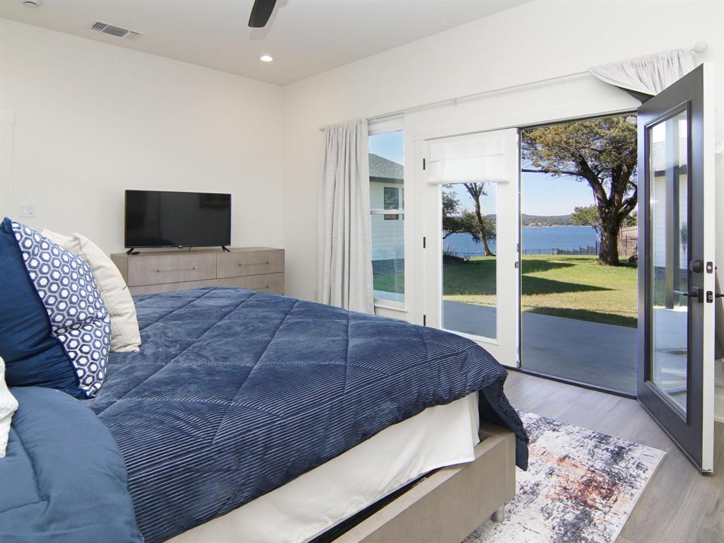 Gainesbend Park Lake - Residential