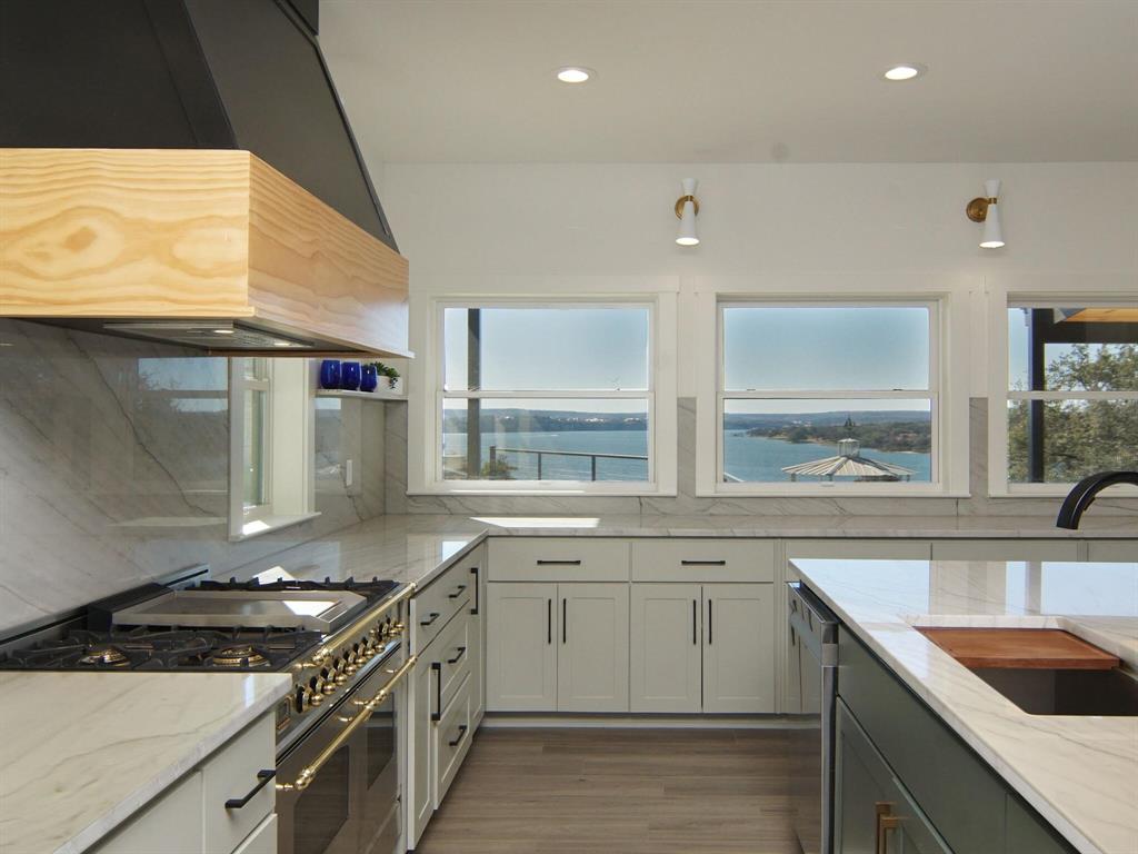 Gainesbend Park Lake - Residential