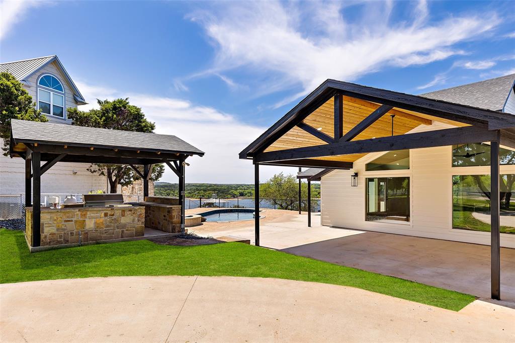 Gainesbend Park Lake - Residential