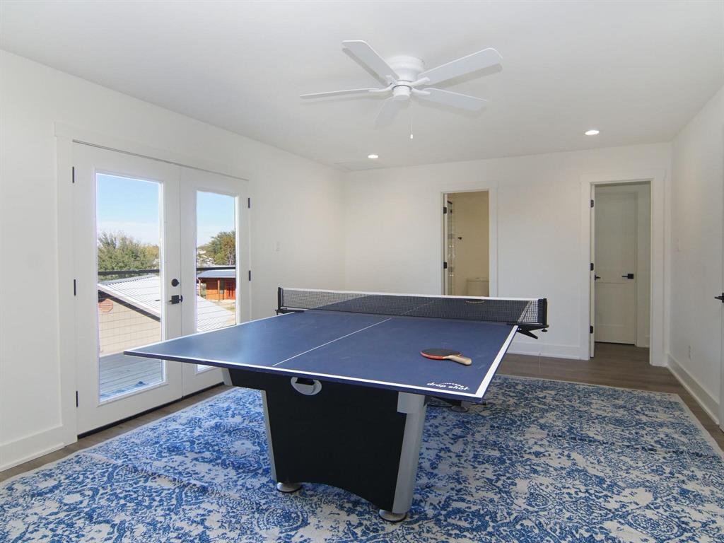 Gainesbend Park Lake - Residential