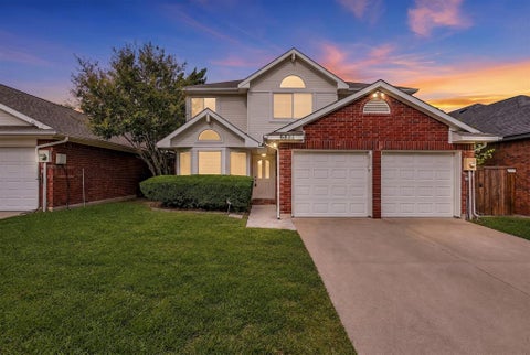 Photo of 6821 Douglas Creek, Plano, TX 75023 (MLS # 21419683)