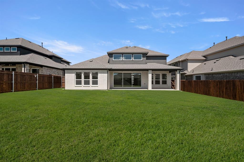 3714 Milwaukee Avenue