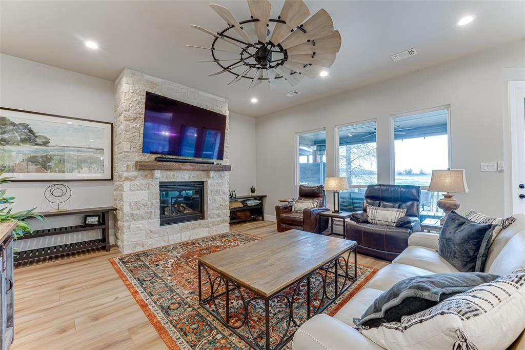 Mullins R L Sub - Residential